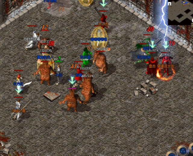 <b>紧扣使命体系丰厚多样既有主线使命引领玩家深化江湖</b>